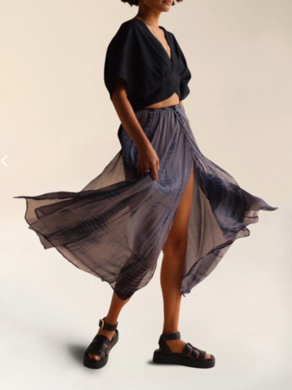 Fara Boutique FREE FLOW SKIRT S